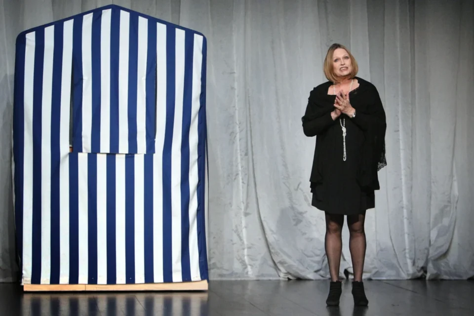 14 12 2012 LUBLIN TEATR STARY WYSTAPIL TEATR IMKA Z PRZEDSTAWIENIEM DZIENNIKI FOT DOROTA AWIORKO - KLIMEK