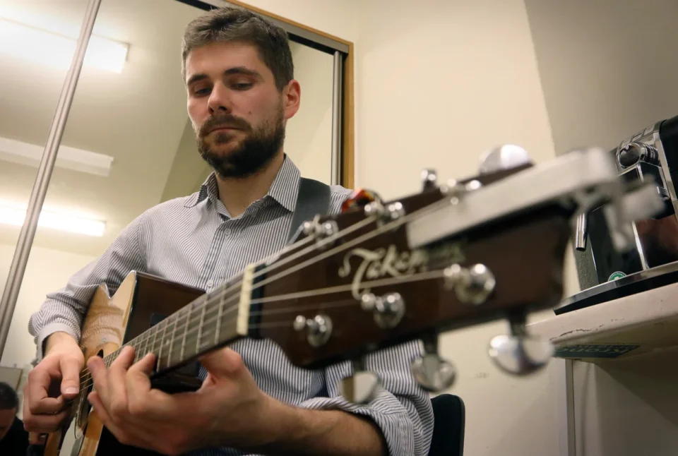 20 11 2013 LUBLIN UL JEZUICKA TEATR STARY KONCERT LUKASZA JEMIOLY FOT WOJCIECH NIESPIALOWSKI  - TS / WYBRANE