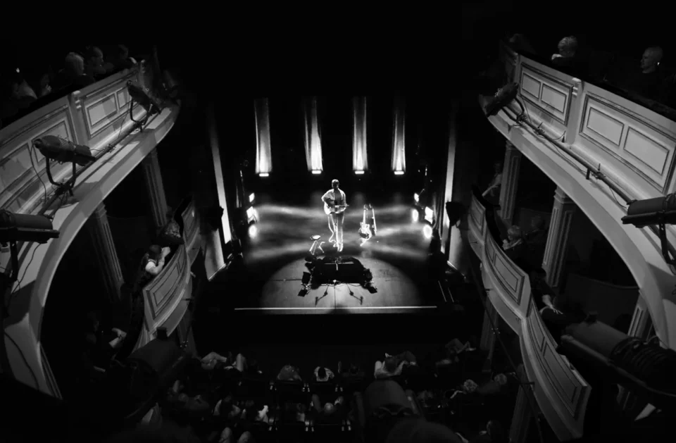 20 11 2013 LUBLIN UL JEZUICKA TEATR STARY KONCERT LUKASZA JEMIOLY FOT WOJCIECH NIESPIALOWSKI  - TS / WYBRANE