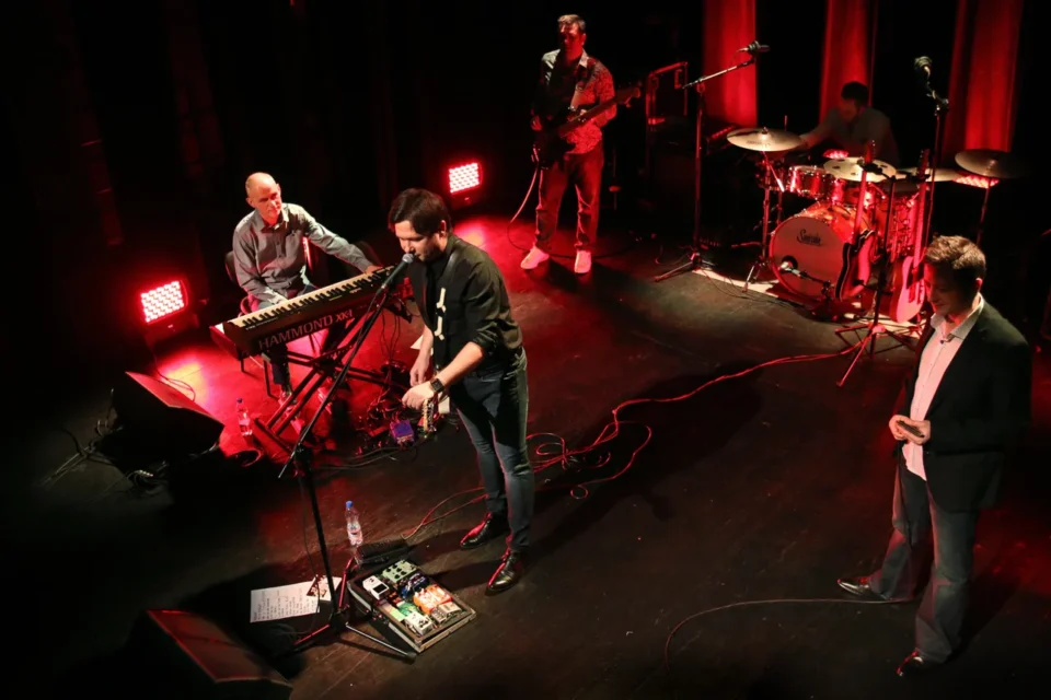 28 01 2014 LUBLIN UL JEZUICKA TEATR STARY KONCERT JJ BAND FOT WOJCIECH NIESPIALOWSKI / TS