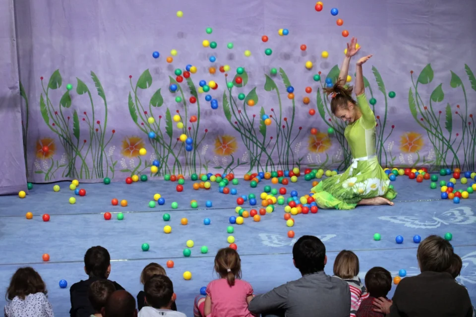 04 11 2012 LUBLIN TEATR STARY TEATR MALEGO WIDZA