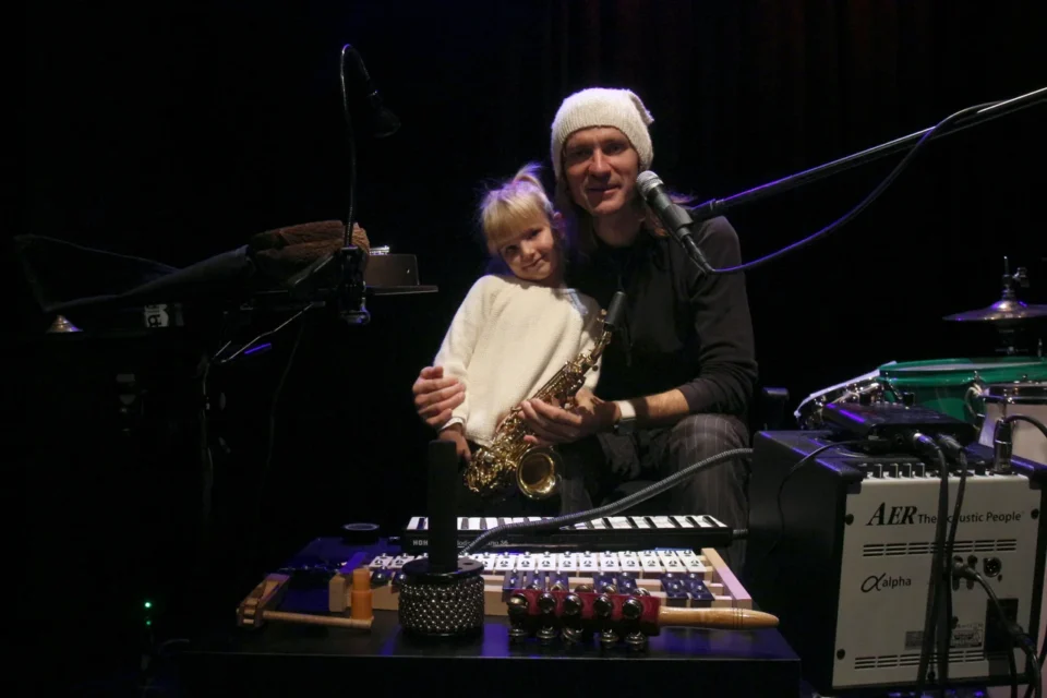 02 12 2012 LUBLIN TEATR STARY BAJKOWA NIEDZIELA  CZYTALA  EDYTA JUNGOWSKA FOT DOROTA AWIORKO - KLIMEK