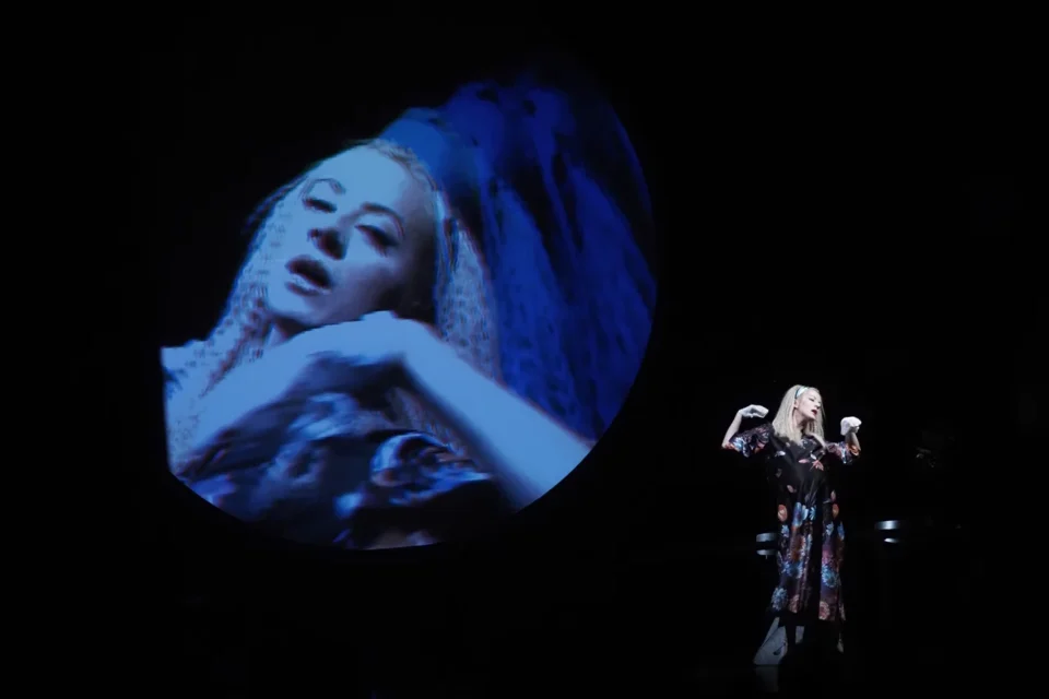 Kimberly Akimbo Fot Wojciech Niespialowski