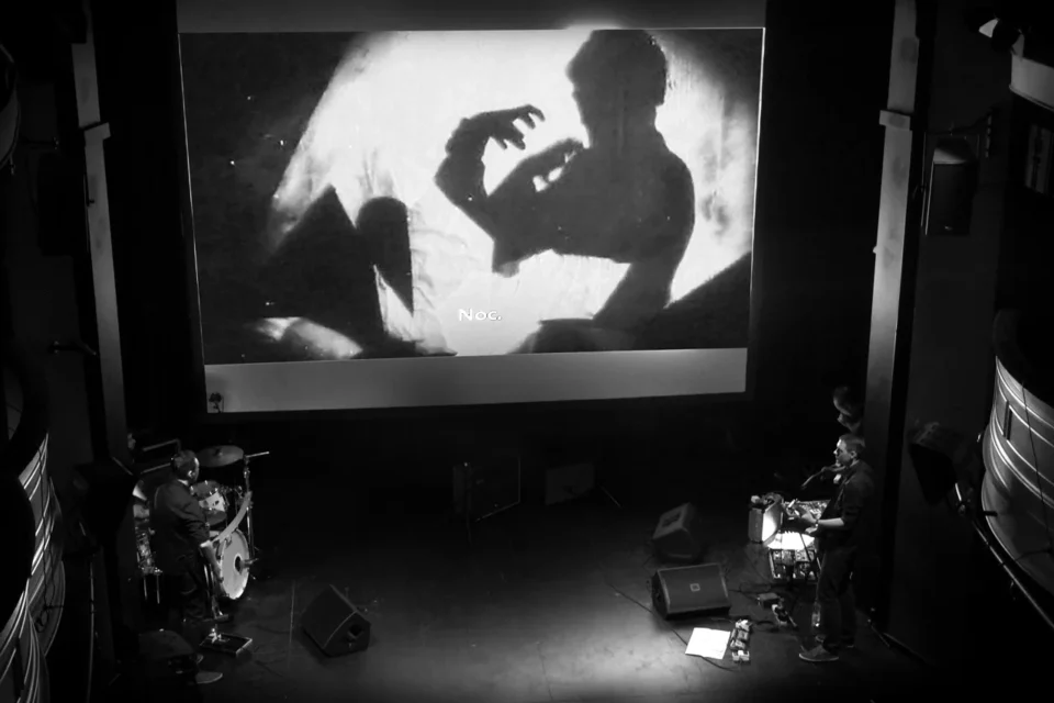 02 06 2015 LUBLIN UL JEZUICKA TEATR STARY KINO Z MUZYKA NA ZYWO W WYKONANIU THE WASHING MACHINE FOT WOJCIECH NIESPIALOWSKI / TS