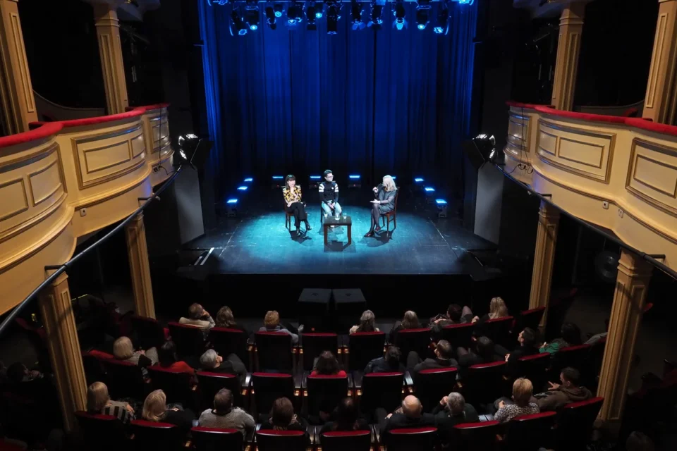 07 12 2015 UL JEZUICKA LUBLIN TEATR STARY KINO W TEATRZE STARYM " W SYPIALNI " KATARZYNA HERMAN I TOMASZ WASILEWSKI FOT WOJCIECH NIESPIALOWSKI / TS