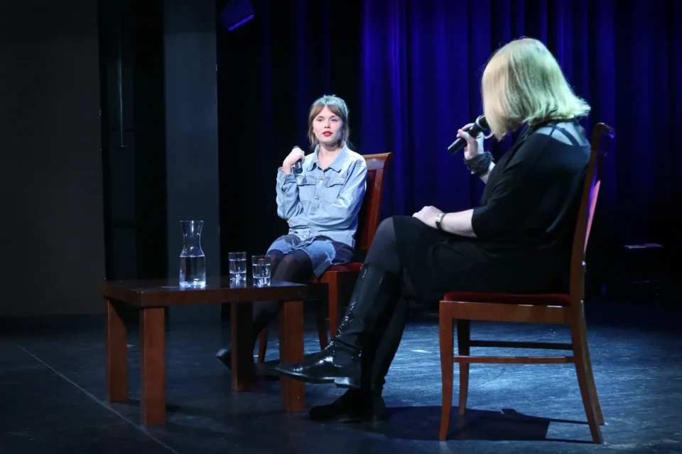 09 03 2015 LUBLIN UL JEZUICKA TEATR STARY KINO W TEATRZE ROZMOWA MAGDALENY SENDECKIEJ Z AGATA TRZEBUCHOWSKA FOT WOJCIECH NIESPIALOWSKI / TS