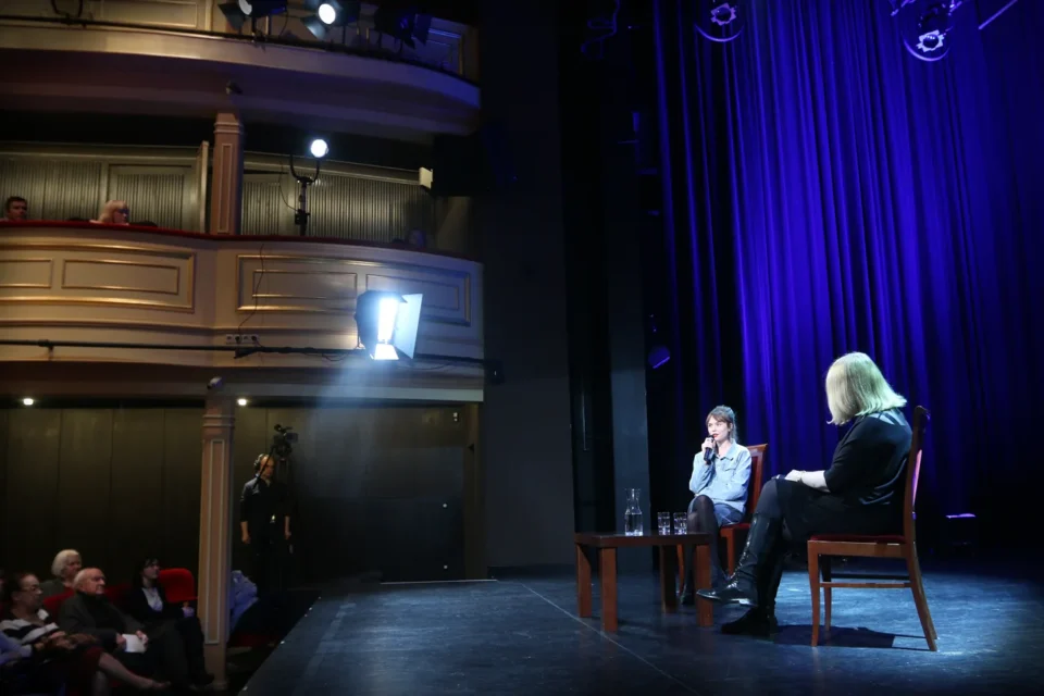 09 03 2015 LUBLIN UL JEZUICKA TEATR STARY KINO W TEATRZE ROZMOWA MAGDALENY SENDECKIEJ Z AGATA TRZEBUCHOWSKA FOT WOJCIECH NIESPIALOWSKI / TS