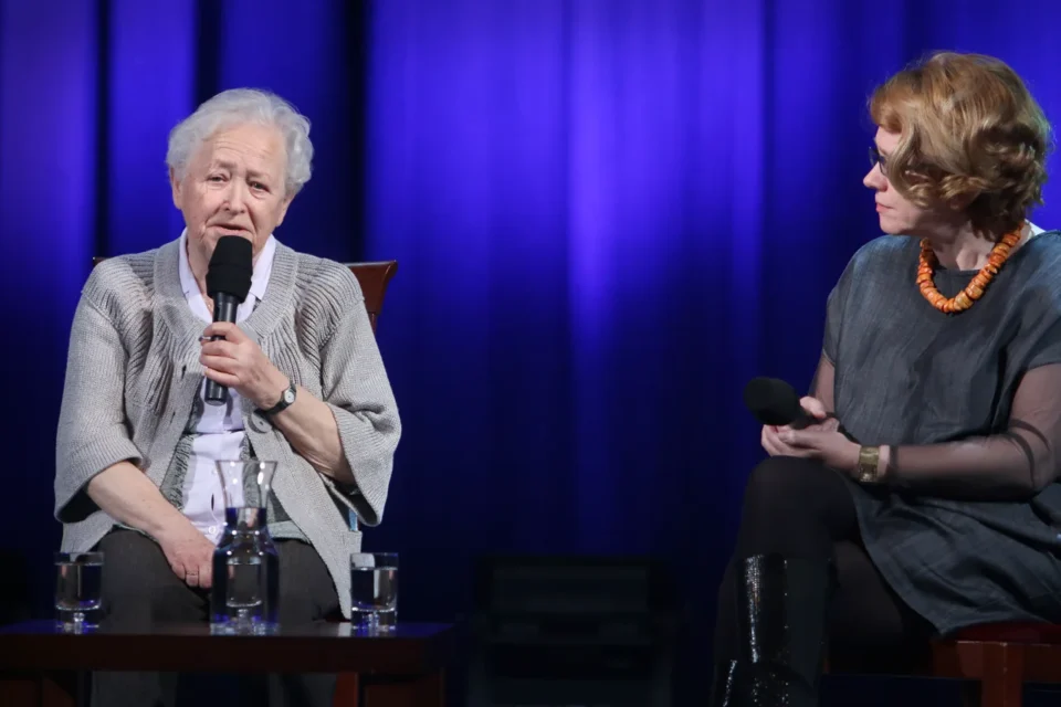 27 10 2014 LUBLIN UL JEZUICKA TEATR STARY KINO W TEATRZE GOSCMI MAGDALENY SENDECKIEJ BYLY : URSZULA RADEK I MALGORZATA BIELECKA - HOLDA FOT WOJCIECH NIESPIALOWSKI / TS