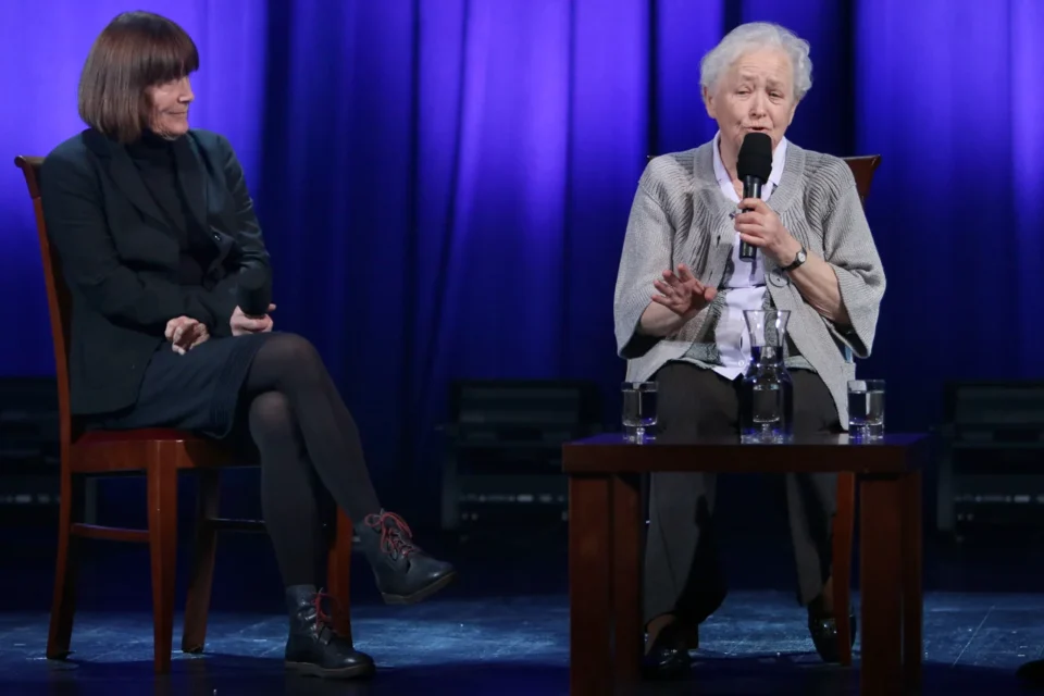 27 10 2014 LUBLIN UL JEZUICKA TEATR STARY KINO W TEATRZE GOSCMI MAGDALENY SENDECKIEJ BYLY : URSZULA RADEK I MALGORZATA BIELECKA - HOLDA FOT WOJCIECH NIESPIALOWSKI / TS