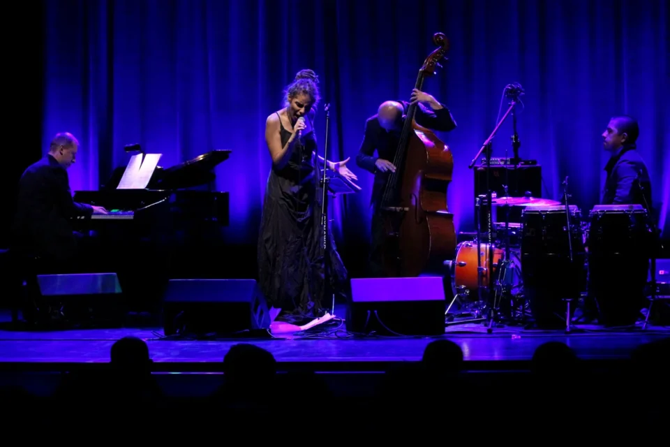 26 09 2012 LUBLIN TEATR STARY KONCERT MARTY ALBAN JUAREZ QUARTET FOT DOROTA AWIORKO - KLIMEK