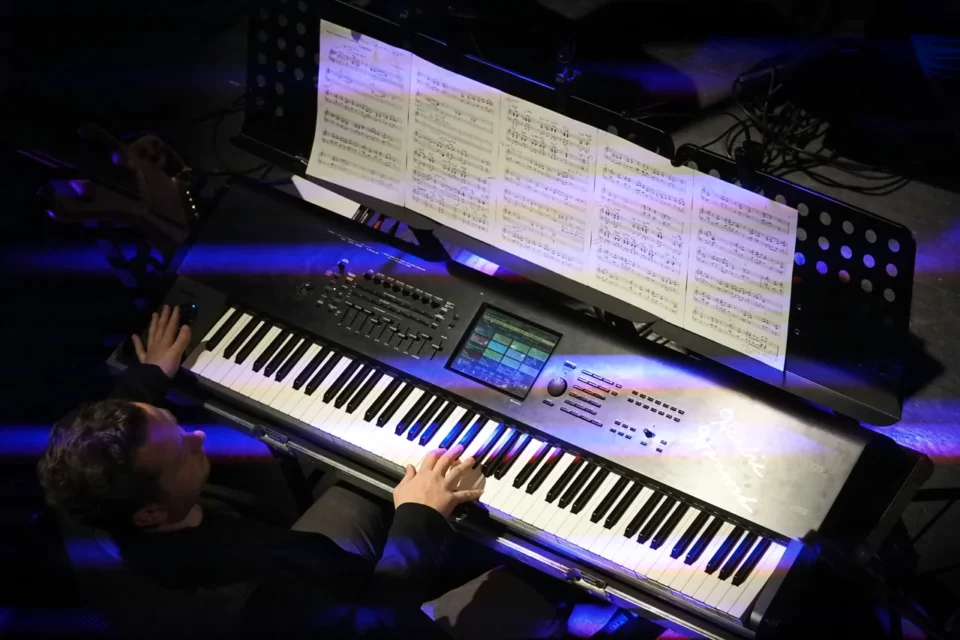 14 10 2015 LUBLIN UL JEZUICKA TEATR STARY KONCERT CEZARY KONRAD TRIO FOT WOJCIECH NIESPIALOWSKI / TS