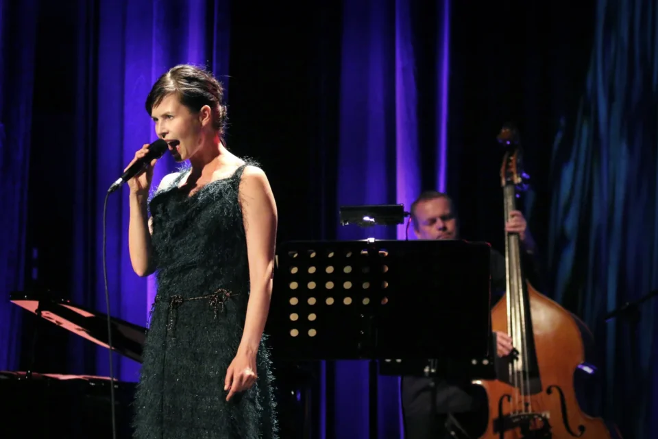 26 06 2014 LUBLIN UL JEZUICKA TEATR STARY KONCERT MAGDALENY KUMOREK " SMIERCIE " FOT WOJCIECH NIESPIALOWSKI / TS