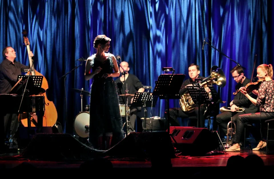 26 06 2014 LUBLIN UL JEZUICKA TEATR STARY KONCERT MAGDALENY KUMOREK " SMIERCIE " FOT WOJCIECH NIESPIALOWSKI / TS