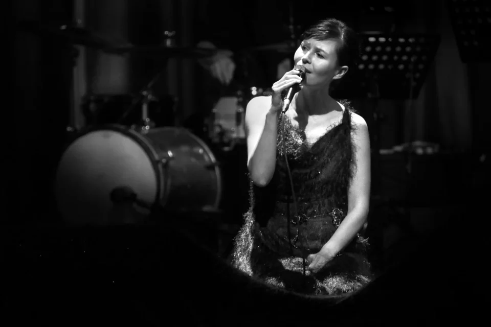 26 06 2014 LUBLIN UL JEZUICKA TEATR STARY KONCERT MAGDALENY KUMOREK " SMIERCIE " FOT WOJCIECH NIESPIALOWSKI / TS