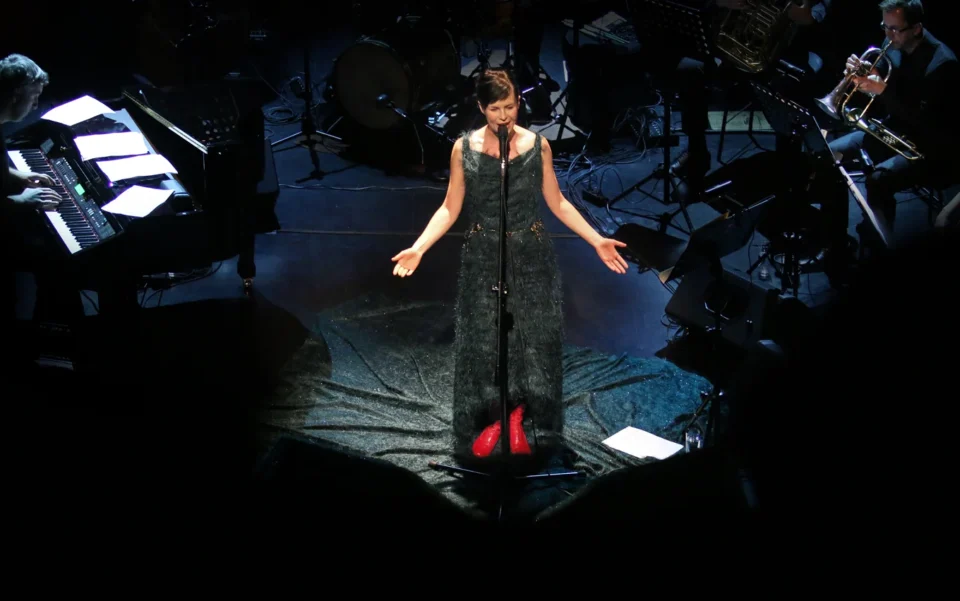 26 06 2014 LUBLIN UL JEZUICKA TEATR STARY KONCERT MAGDALENY KUMOREK " SMIERCIE " FOT WOJCIECH NIESPIALOWSKI / TS