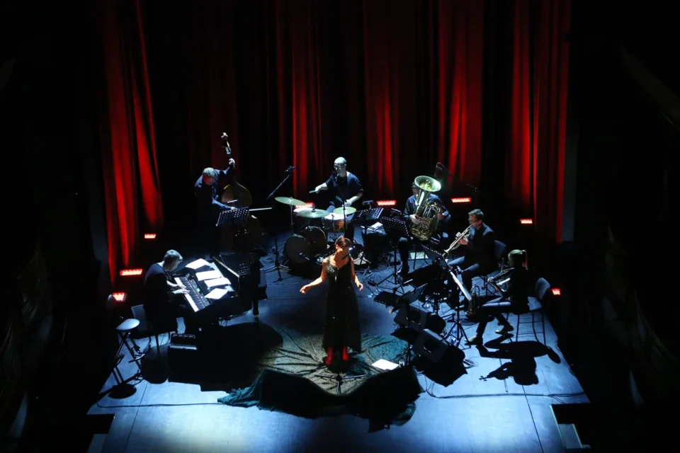 26 06 2014 LUBLIN UL JEZUICKA TEATR STARY KONCERT MAGDALENY KUMOREK " SMIERCIE " FOT WOJCIECH NIESPIALOWSKI / TS