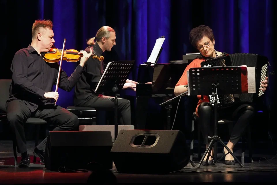 15 02 2017 LUBLIN UL JEZUICKA TEATR STARY KONCERT KWINTET TANGUILLO „ LIBERTANGO ” FOT WOJCIECH NIESPIALOWSKI
