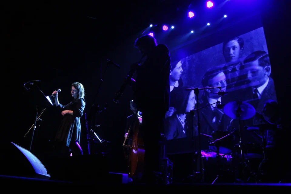 09.10.2013 LUBLIN UL JEZUICKA TEATR STARY KONCERT Leny Piekniewskiej FOT DOROTA AWIORKO - KLIMEK