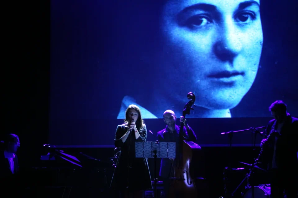 09.10.2013 LUBLIN UL JEZUICKA TEATR STARY KONCERT Leny Piekniewskiej FOT DOROTA AWIORKO - KLIMEK