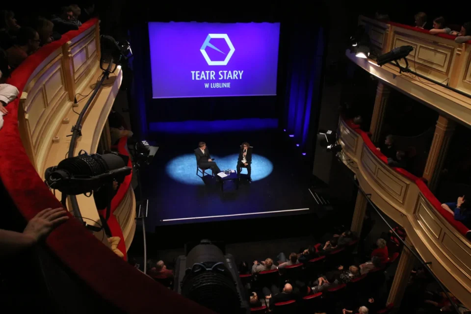 05 02 2013 LUBLIN UL JEZUICKA TEATR STARY BITWA O LITERATURE - WLASNIE LECI KABARECIK