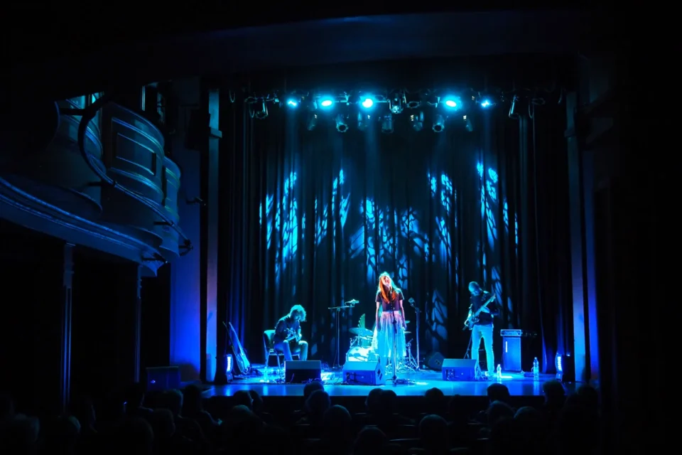 OLYMPUS DIGITAL CAMERA          29 04 2015 LUBLIN UL JEZUICKA TEATR STARY KONCERT KATARZYNY LOPATY FOT WOJCIECH NIESPIALOWSKI / TS