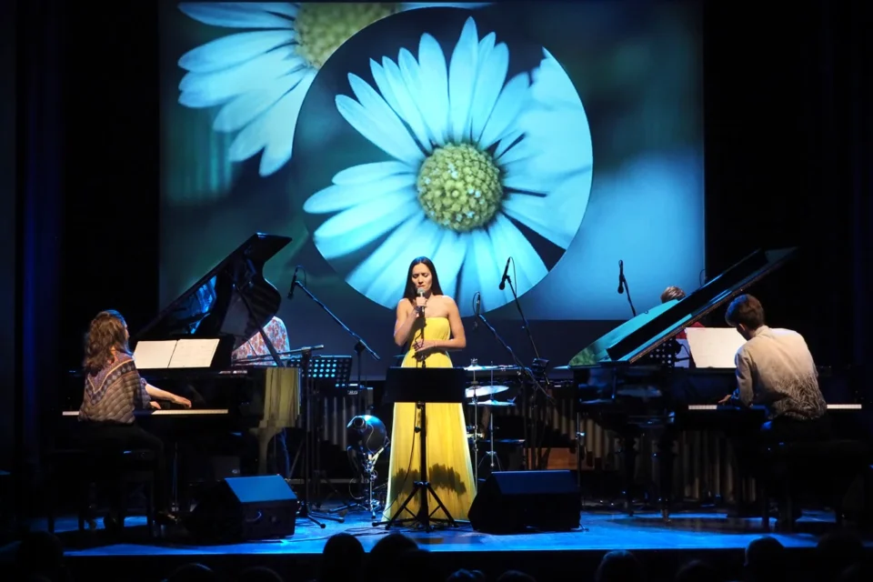 06 12 2015 UL JEZUICKA LUBLIN TEATR STARY KONCERT - LUTOSLAWSKI