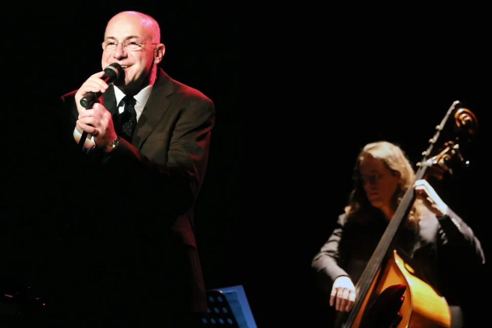 22 01 2014 LUBLIN UL JEZUICKA TEATR STARY KONCERT PIOTRA MACHALICY FOT WOJCIECH NIESPIALOWSKI / TS