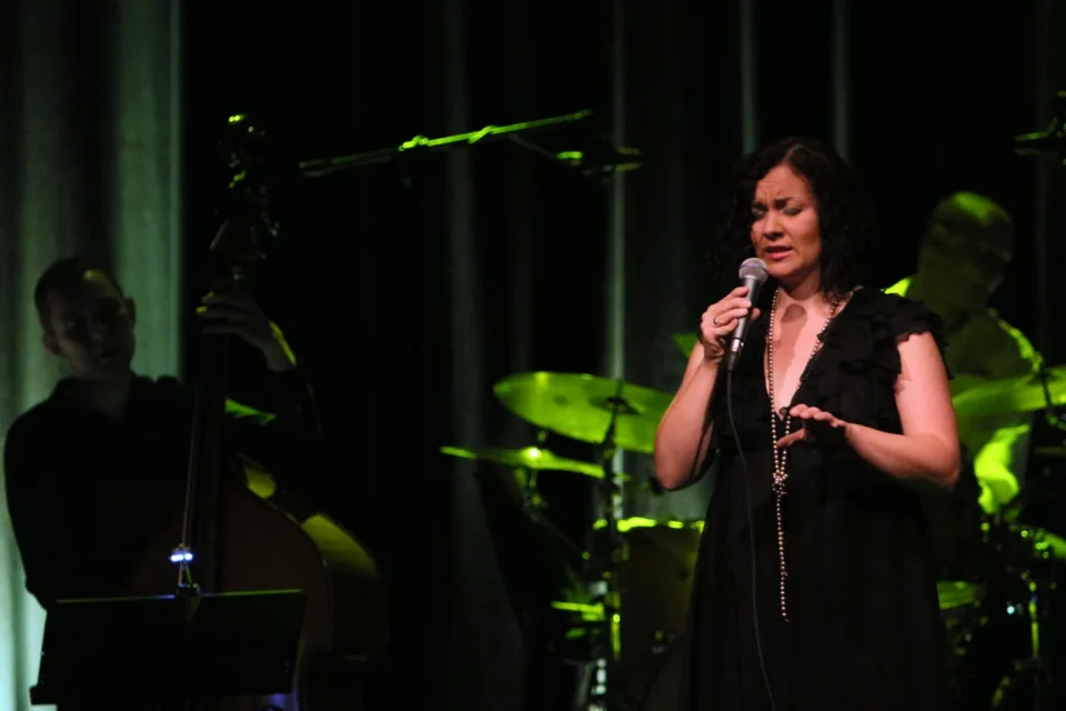 18.09.2013 LUBLIN UL JEZUICKA TEATR STARY KONCERT Aniay Michalowskiej FOT DOROTA AWIORKO - KLIMEK