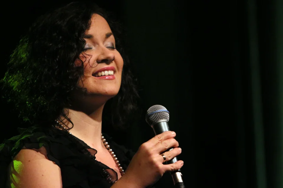 18.09.2013 LUBLIN UL JEZUICKA TEATR STARY KONCERT Aniay Michalowskiej FOT DOROTA AWIORKO - KLIMEK