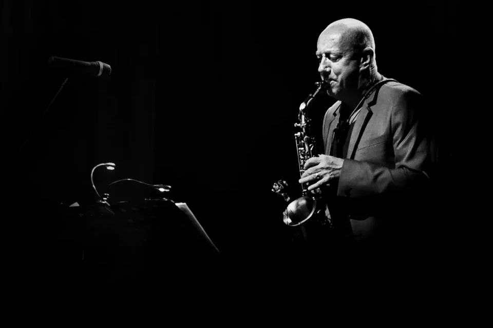 30 11 2016 LUBLIN TEATR STARY Henryk Miskiewicz & Marcin Wasilewski Trio Lyrics FOT DOROTA AWIORKO