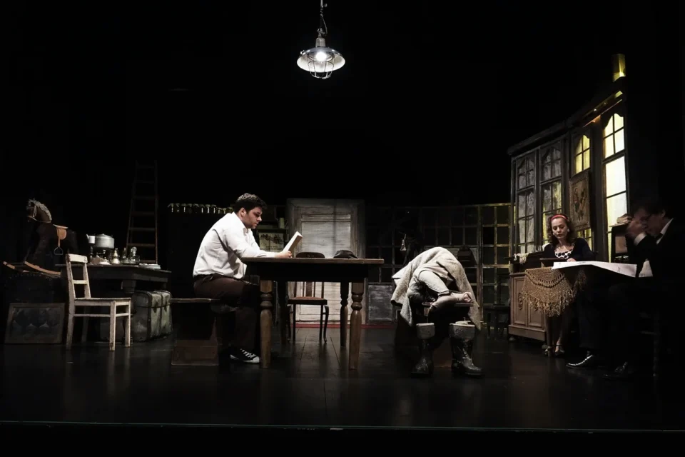 OLYMPUS DIGITAL CAMERA