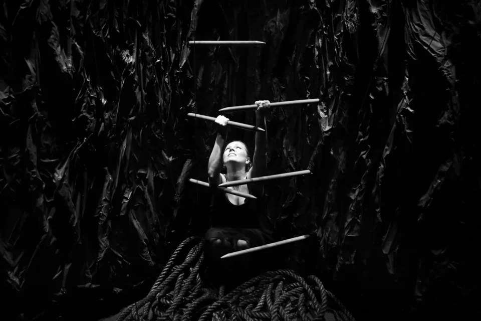 29 09 2015 UL JEZUICKA LUBLIN TEATR STARY SPEKTAKL CZAS KOBIETY MADZIK ANNA JOPEK  FOT DOROTA AWIORKO