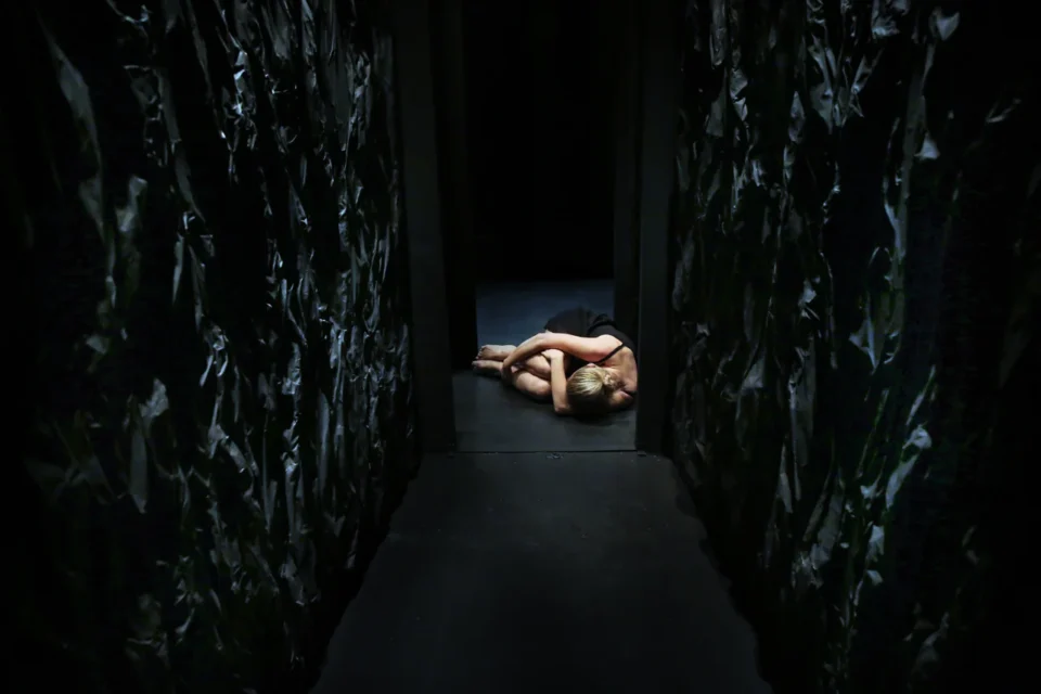 29 09 2015 UL JEZUICKA LUBLIN TEATR STARY SPEKTAKL CZAS KOBIETY MADZIK ANNA JOPEK  FOT DOROTA AWIORKO