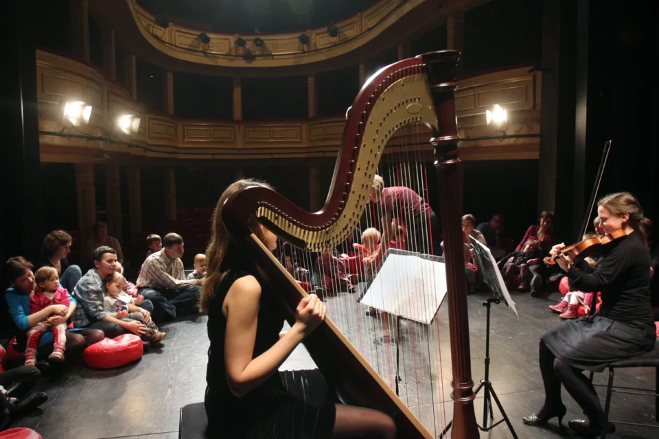 25 11 2012 LUBLIN MALA MUZYKA PROWADZENIE EWA KUSZEWSKA FOT DOROTA AWIORKO - KLIMEK