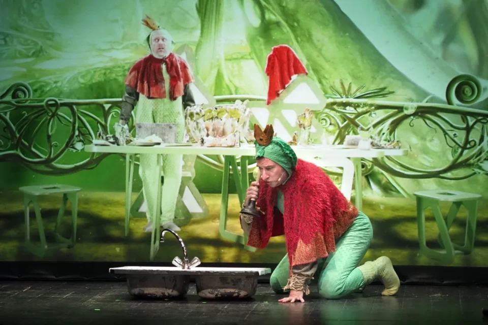 23 06 2017 LUBLIN UL JEZUICKA TEATR STARY KINOTEATR MUMIO " WELCOME HOME BOYS " FOT WOJCIECH NIESPIALOWSKI