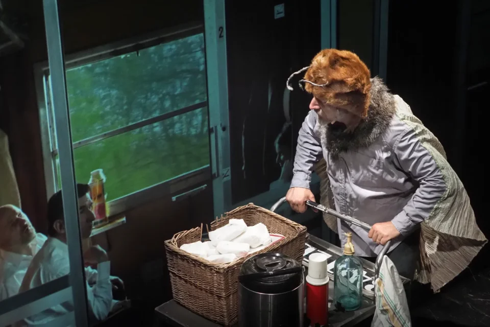 23 06 2017 LUBLIN UL JEZUICKA TEATR STARY KINOTEATR MUMIO " WELCOME HOME BOYS " FOT WOJCIECH NIESPIALOWSKI