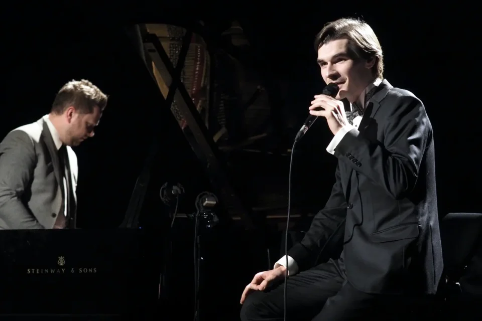 31 12 2015 UL JEZUICKA LUBLIN TEATR STARY KONCERT WOJCIECH MYRCZEK & PAWEL TOMASZEWSKI " LOVE REVISITED "  FOT WOJCIECH NIESPIALOWSKI / TS