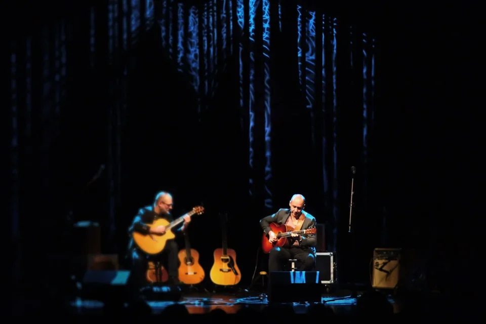 20 04 2016 LUBLIN UL JEZUICKA TEATR STARY KONCERT  " CELULOID " - MAREK NAPIORKOWSKI I ARTUR LESICKI FOT WOJCIECH NIESPIALOWSKI / TS