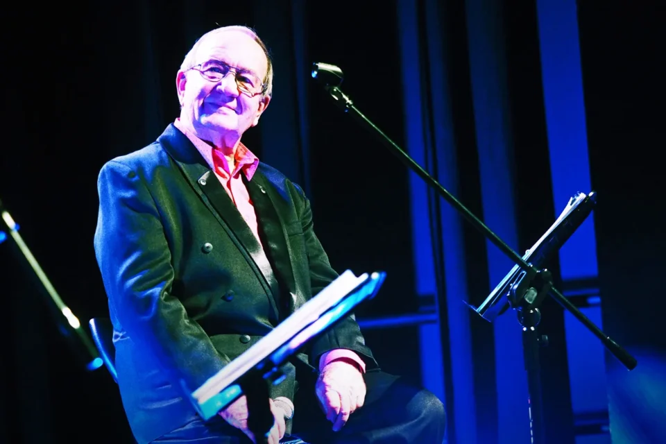 31 12 2016 LUBLIN UL JEZUICKA TEATR STARY KONCERT KONCERT SYLWESTROWY ANDRZEJ DABROWSKI I MAREK NAPIORKOWSKI /  FOT WOJCIECH NIESPIALOWSKI