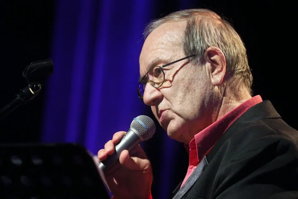 31 12 2016 LUBLIN UL JEZUICKA TEATR STARY KONCERT KONCERT SYLWESTROWY ANDRZEJ DABROWSKI I MAREK NAPIORKOWSKI /  FOT WOJCIECH NIESPIALOWSKI