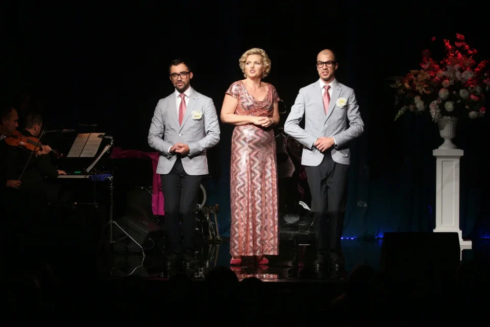 04.10.2013 LUBLIN UL JEZUICKA TEATR STARY Teatr Narodowy Siodlo Pegaza FOT DOROTA AWIORKO - KLIMEK