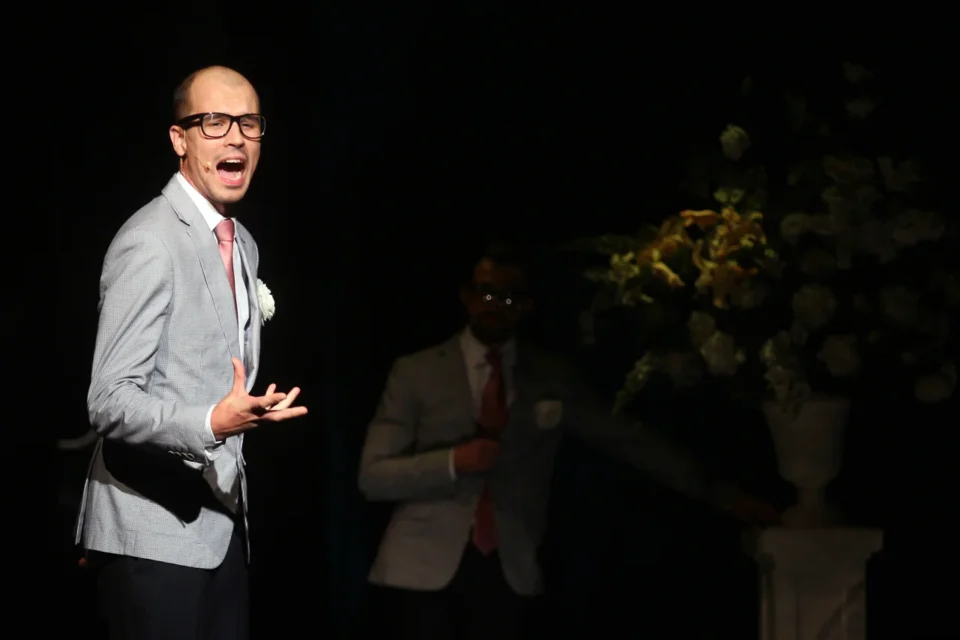 04.10.2013 LUBLIN UL JEZUICKA TEATR STARY Teatr Narodowy Siodlo Pegaza FOT DOROTA AWIORKO - KLIMEK