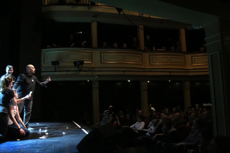 25 01 2013 LUBLIN TEATR STARY AB OVO i No Potatoes - Impro Style FOT DOROTA AWIORKO - KLIMEK