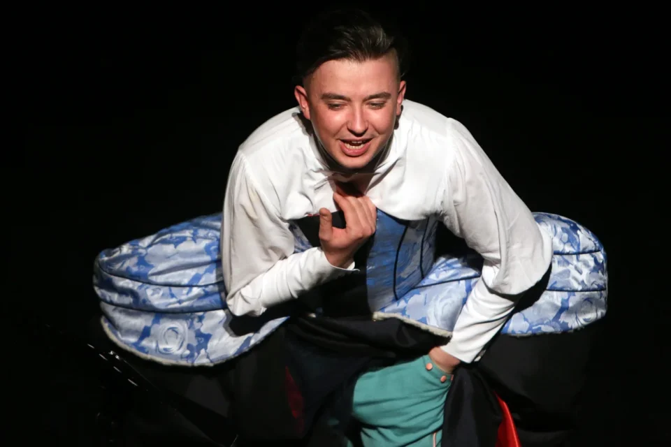 13 12 2014 LUBLIN UL JEZUICKA TEATR STARY MATEUSZ NOWAK - NIEMCEWICZ OD PRZODU I OD TYLU FOT WOJCIECH NIESPIALOWSKI / TS