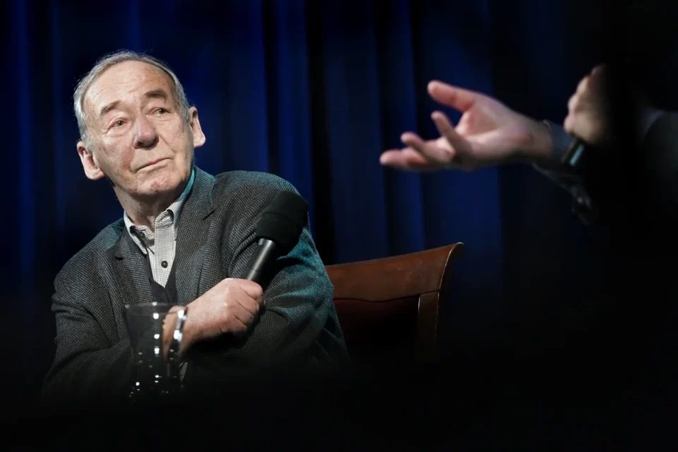 OLYMPUS DIGITAL CAMERA 28 03 2017 LUBLIN UL JEZUICKA TEAT STARY BITWA O KULTURE gosc Andrzej Paczkowski prowadzenie Jerzy Sosnowski FOT DOROTA AWIORKO