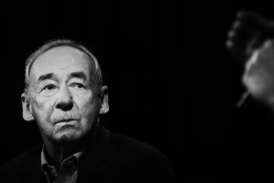 OLYMPUS DIGITAL CAMERA          28 03 2017 LUBLIN UL JEZUICKA TEAT STARY BITWA O KULTURE gosc Andrzej Paczkowski prowadzenie Jerzy Sosnowski FOT DOROTA AWIORKO