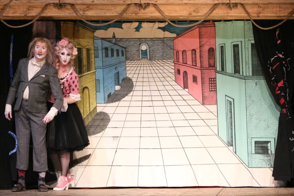 01 02 2013 LUBLIN TEATR STARY SPEKTAKL PARADY TEATR POLSKI FOT DOROTA AWIORKO - KLIMEK