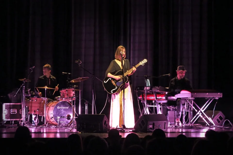 13 04 2016 LUBLIN UL JEZUICKA TEATR STARY KONCERT RYKARDA PARASOL FOT WOJCIECH NIESPIALOWSKI / TS