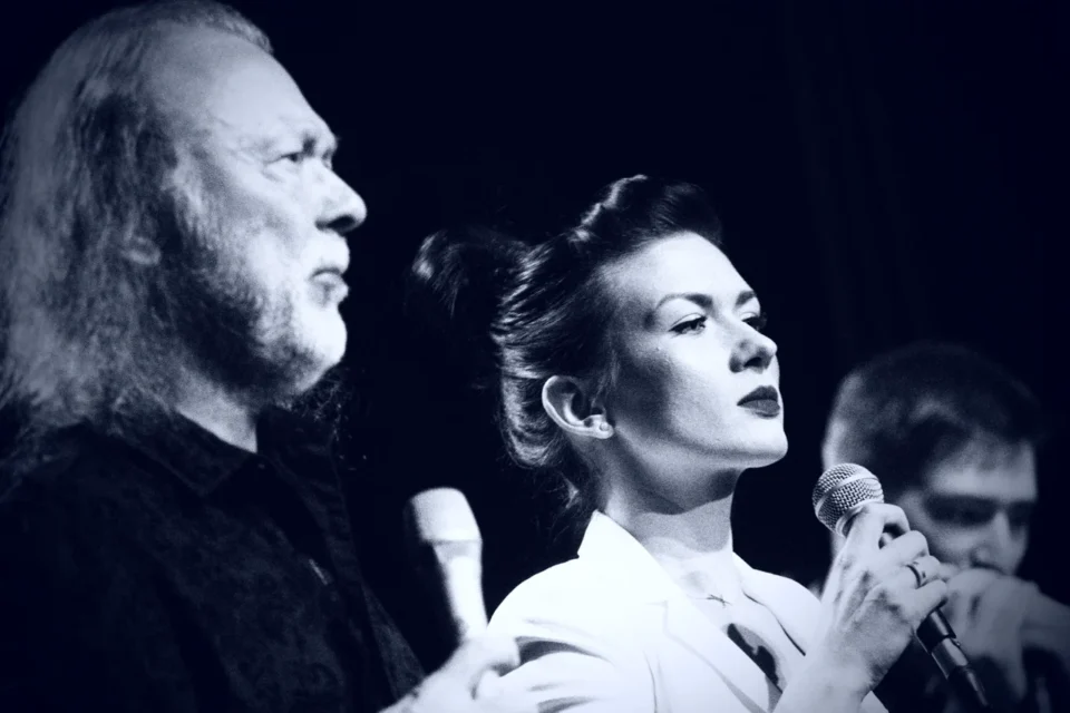 01 06 2016 LUBLIN UL JEZUICKA TEATR STARY 3 x PAWLIK KONCERT MOW SPOKOJNIEJ ZAGAJEWSKI & PAWLIK FOT WOJCIECH NIESPIALOWSKI