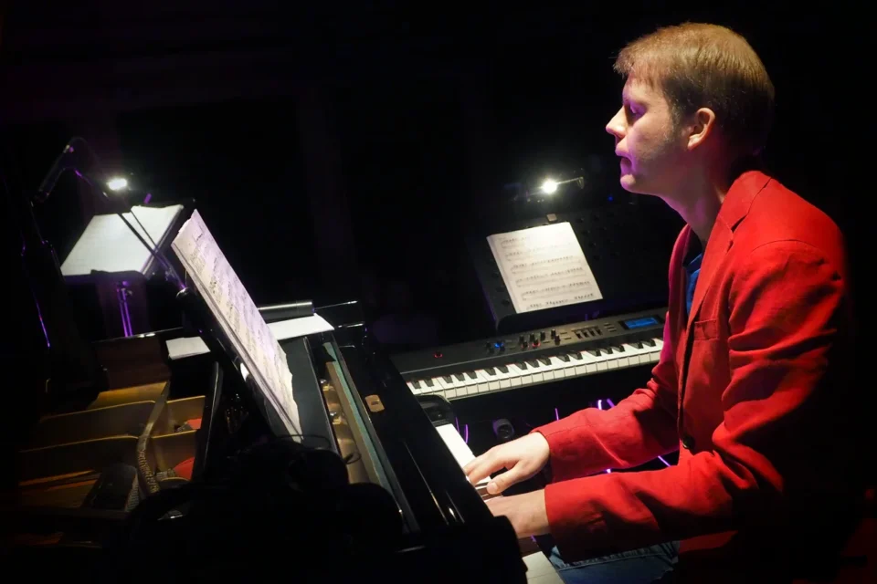 24 02 2016 LUBLIN UL JEZUICKA TEATR STARY KONCERT  LUKASZA PAWLIKA FOT WOJCIECH NIESPIALOWSKI / TS